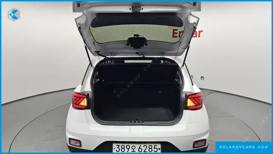 HYUNDAI VENUE 1.6 MODERN