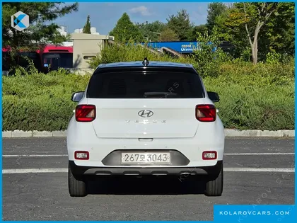 HYUNDAI VENUE 1.6 MODERN