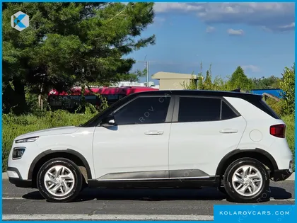 HYUNDAI VENUE 1.6 MODERN
