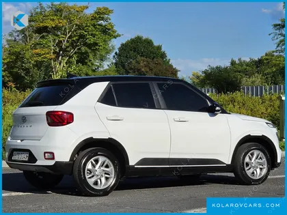 HYUNDAI VENUE 1.6 MODERN