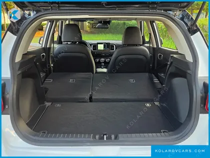 HYUNDAI VENUE 1.6 MODERN