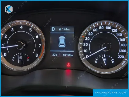 HYUNDAI VENUE 1.6 MODERN