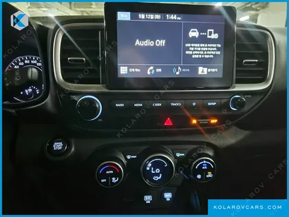 HYUNDAI VENUE 1.6 MODERN