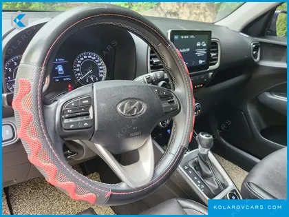 HYUNDAI VENUE 1.6 MODERN