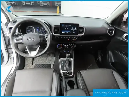 HYUNDAI VENUE 1.6 SMART
