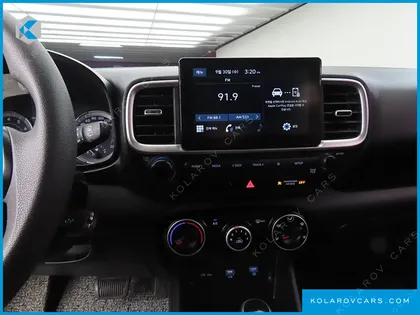 HYUNDAI VENUE 1.6 SMART