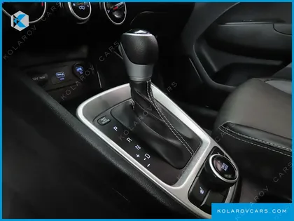 HYUNDAI VENUE 1.6 SMART