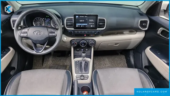 HYUNDAI VENUE 1.6 FLUX