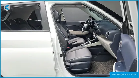 HYUNDAI VENUE 1.6 FLUX