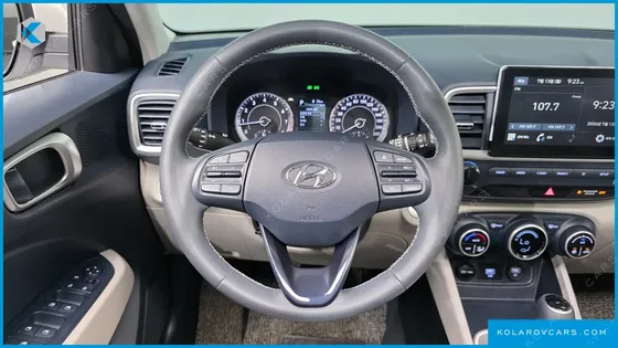 HYUNDAI VENUE 1.6 FLUX
