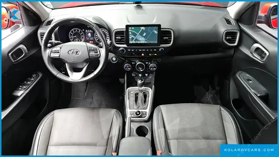 HYUNDAI VENUE 1.6 SMART