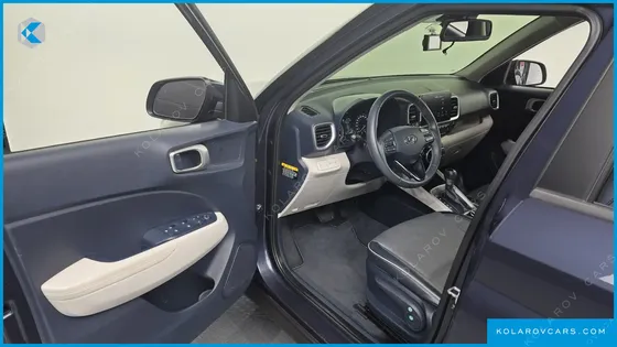 HYUNDAI VENUE 1.6 FLUX