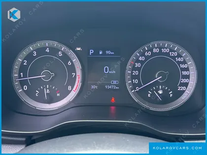 HYUNDAI VENUE 1.6 SMART