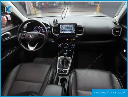 HYUNDAI VENUE 1.6 MODERN