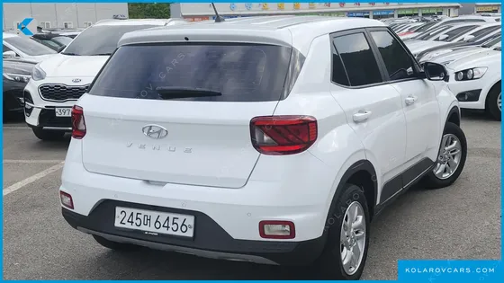 HYUNDAI VENUE 1.6 MODERN