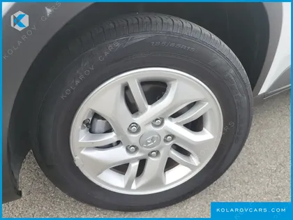 HYUNDAI VENUE 1.6 MODERN