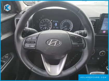 HYUNDAI VENUE 1.6 MODERN