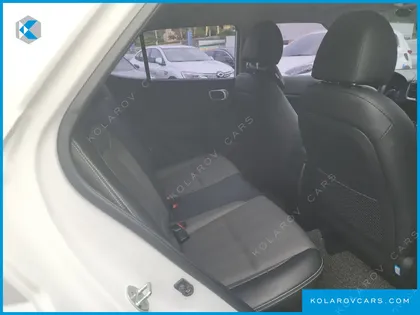 HYUNDAI VENUE 1.6 MODERN
