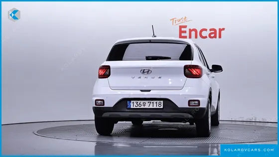 HYUNDAI VENUE 1.6 SMART