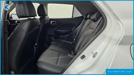 HYUNDAI VENUE 1.6 SMART