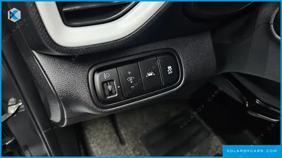 HYUNDAI VENUE 1.6 FLUX