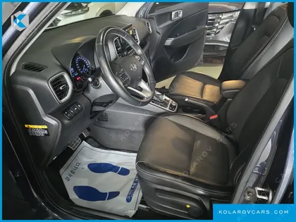 HYUNDAI VENUE 1.6 MODERN
