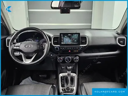 HYUNDAI VENUE 1.6 MODERN