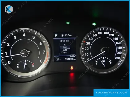HYUNDAI VENUE 1.6 MODERN