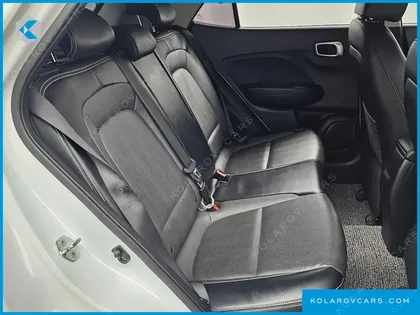 HYUNDAI VENUE 1.6 MODERN