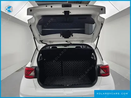 HYUNDAI VENUE 1.6 MODERN