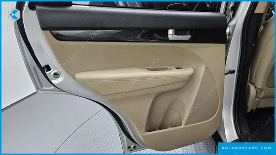 KIA SORENTO DIESEL 2.0 2WD TLX