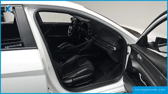 HYUNDAI ELANTRA (AVANTE) 1.6 LPI (RENTAL CAR)