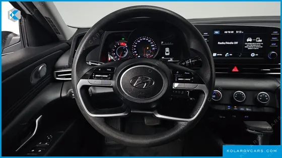 HYUNDAI ELANTRA (AVANTE) 1.6 LPI (RENTAL CAR)