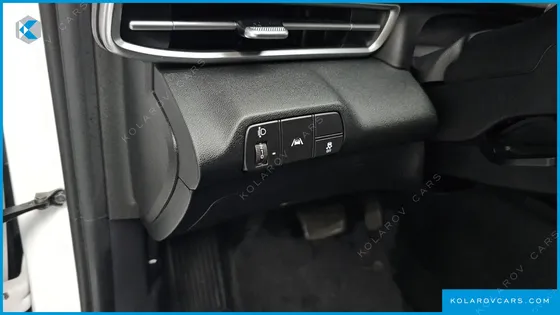 HYUNDAI ELANTRA (AVANTE) 1.6 LPI (RENTAL CAR)