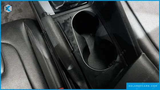 HYUNDAI ELANTRA (AVANTE) 1.6 LPI (RENTAL CAR)