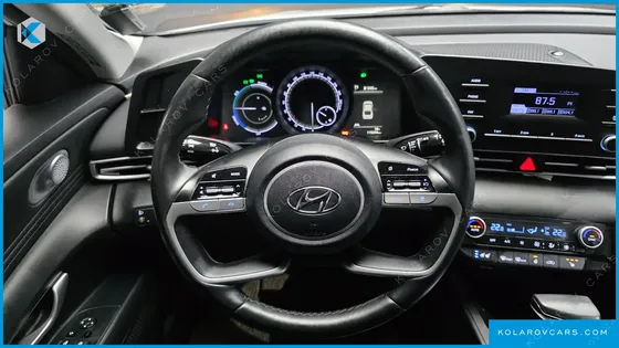 HYUNDAI ELANTRA (AVANTE) MODERN