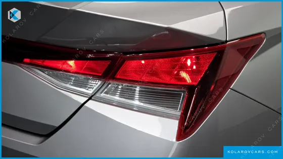 HYUNDAI ELANTRA (AVANTE) SMART