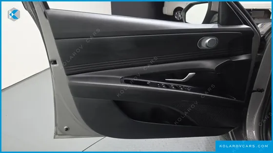 HYUNDAI ELANTRA (AVANTE) SMART