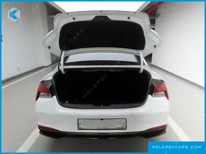 HYUNDAI ELANTRA (AVANTE) SMART