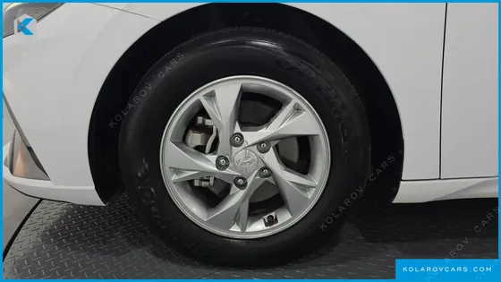 HYUNDAI ELANTRA (AVANTE) 1.6