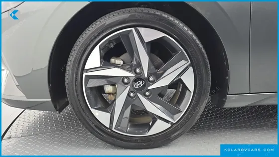 HYUNDAI ELANTRA (AVANTE) INSPIRATION