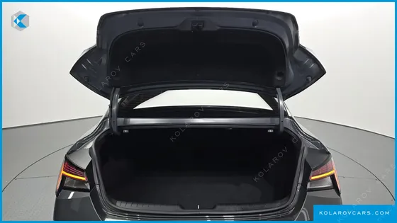 HYUNDAI ELANTRA (AVANTE) INSPIRATION