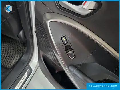 HYUNDAI SANTA FE DIESEL(E-VGT) 2.0 2WD PREMIUM