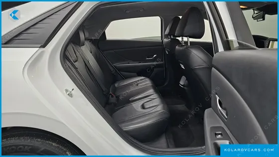 HYUNDAI ELANTRA (AVANTE) 1.6 LPI (RENTAL CAR)