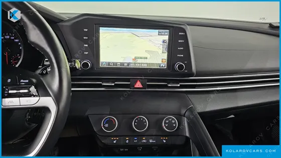 HYUNDAI ELANTRA (AVANTE) 1.6 LPI (RENTAL CAR)