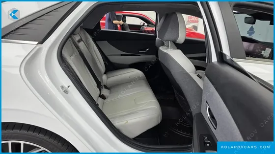 HYUNDAI ELANTRA (AVANTE) INSPIRATION