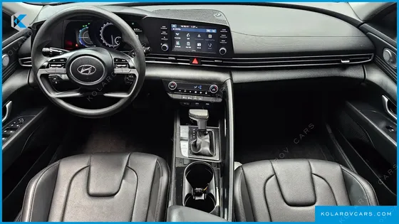 HYUNDAI ELANTRA (AVANTE) SMART