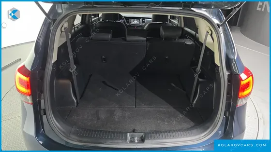 KIA CARENS 2.0 LPI Noblesse