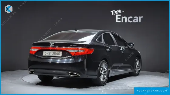 HYUNDAI GRANDEUR HG240 LUXURY