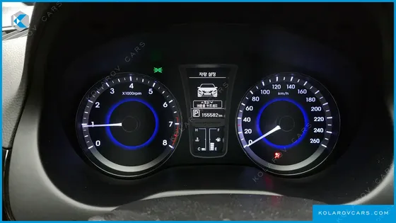 HYUNDAI GRANDEUR HG240 LUXURY